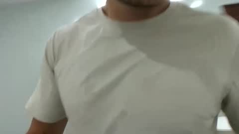 muscleshow00 online show from May 25, 2:50 am