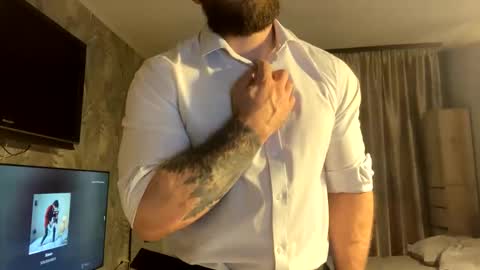 muscularjuggler online show from February 14, 12:18 am