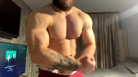 muscularjuggler online show from February 16, 3:30 pm