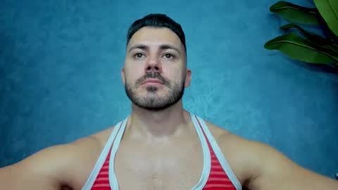 muscularmaster onlyfans online show from October 9, 11:03 pm