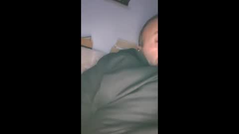Snapshot of muscularsexybady chatting on November 15, 6:59 pm handsome sexy muscular man online show from November 15, 6:59 pm