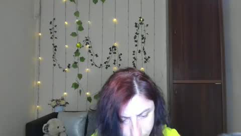 Jeneva online show from April 22, 6:31 pm