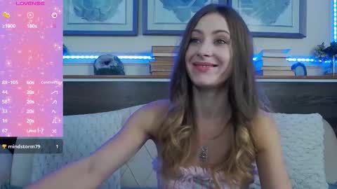 Luna  online show from October 15, 7:25 pm