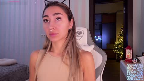 Snapshot of museleks chatting on January 6, 4:36 am Aleksa online show from January 6, 4:36 am