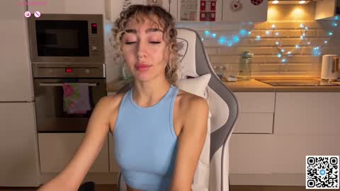 Snapshot of museleks chatting on January 30, 1:33 am Aleksa online show from January 30, 1:33 am