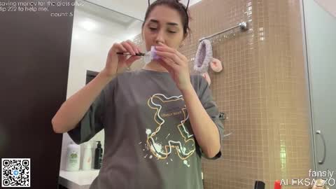 Snapshot of museleks chatting on September 14, 12:43 am Aleksa online show from September 14, 12:43 am