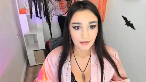 Snapshot of museofheart chatting on October 27, 11:47 am museofheart online show from October 27, 11:47 am