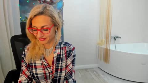 Diana online show from January 10, 5:34 pm