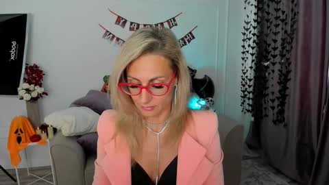 Diana online show from October 13, 11:32 am