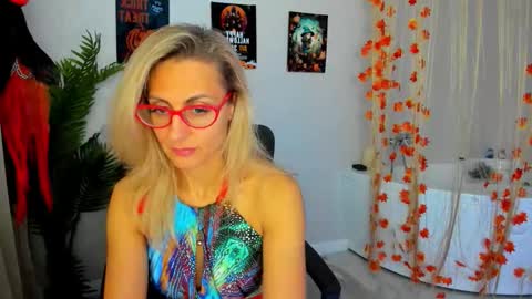 Diana online show from November 2, 11:34 am