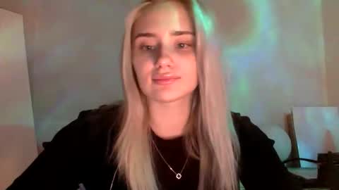 musescorner online show from February 25, 3:32 pm