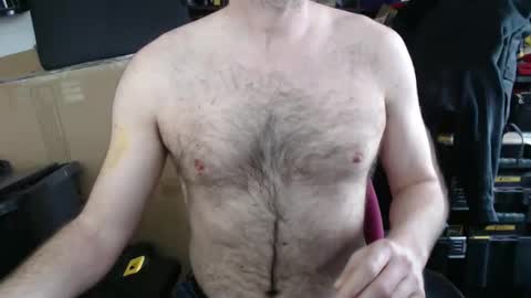 Snapshot of mushman87 chatting on March 27, 11:32 am Mushman online show from March 27, 11:32 am