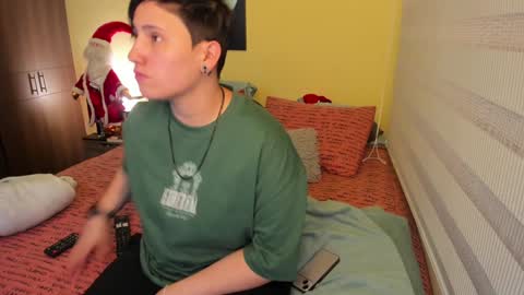 Snapshot of musicayluna chatting on January 4, 2:56 am VALENTINA Luna online show from January 4, 2:56 am