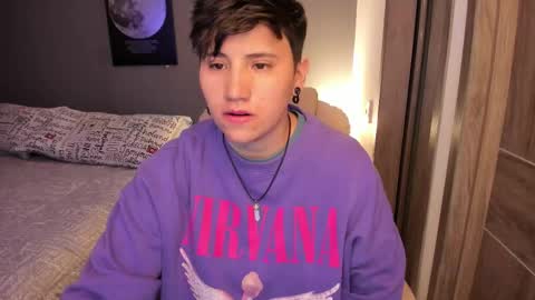 Snapshot of musicayluna chatting on March 9, 6:39 am VALENTINA Luna online show from March 9, 6:39 am