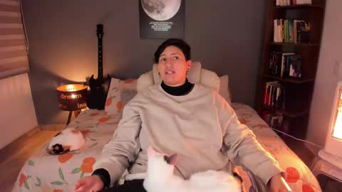 Snapshot of musicayluna chatting on September 10, 2:11 am VALENTINA Luna online show from September 10, 2:11 am