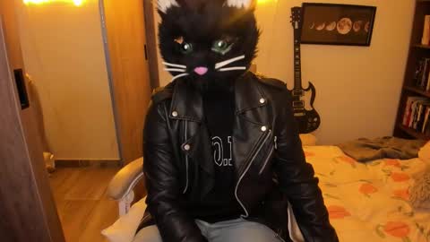 Snapshot of musicayluna chatting on November 1, 4:36 am VALENTINA Luna online show from November 1, 4:36 am