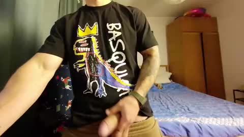 Snapshot of muslejoker chatting on September 29, 9:47 am musle joker online show from September 29, 9:47 am