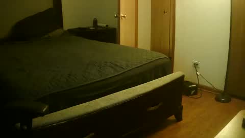 Snapshot of mustenjoyhead79 chatting on September 15, 1:38 am mustenjoyhead79 online show from September 15, 1:38 am