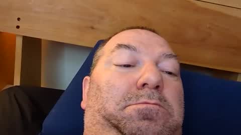mutualmasturbatorman online show from May 17, 2:35 pm
