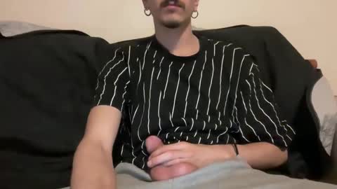 Snapshot of muupp69 chatting on December 1, 5:46 pm muupp69 online show from December 1, 5:46 pm