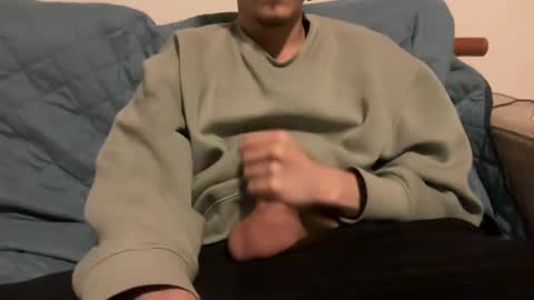 Snapshot of muupp69 chatting on December 6, 12:02 am muupp69 online show from December 6, 12:02 am