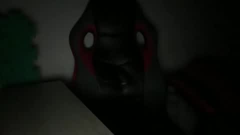 Snapshot of muupp69 chatting on January 4, 11:27 pm muupp69 online show from January 4, 11:27 pm