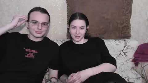 cute couple online show from June 28, 11:00 pm