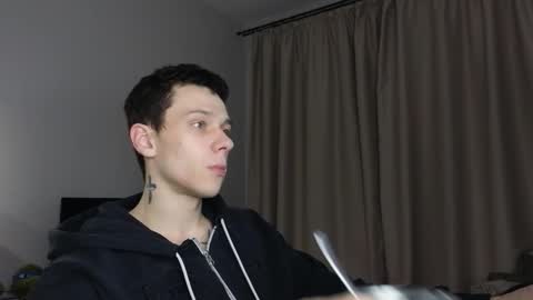 Snapshot of mvpzxc chatting on November 20, 10:31 pm 1x1 online show from November 20, 10:31 pm