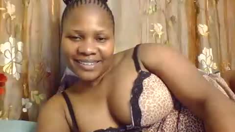 mwekas568403 online show from February 2, 6:10 pm