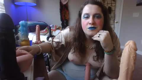 Snapshot of mxsissycharlotte chatting on February 10, 9:04 pm Mx Charlotte online show from February 10, 9:04 pm