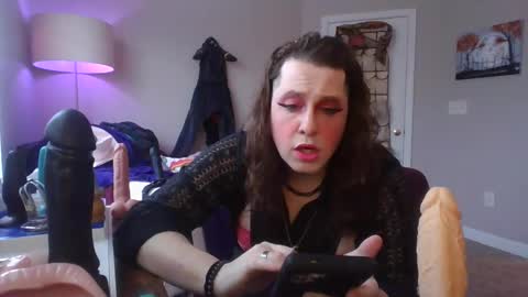 Snapshot of mxsissycharlotte chatting on March 6, 4:38 pm Mx Charlotte online show from March 6, 4:38 pm