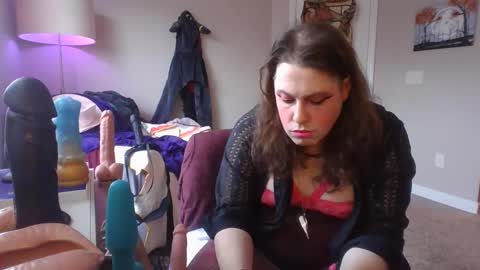 Snapshot of mxsissycharlotte chatting on March 6, 7:43 pm Mx Charlotte online show from March 6, 7:43 pm