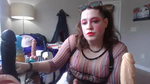 Snapshot of mxsissycharlotte chatting on March 7, 4:11 pm Mx Charlotte online show from March 7, 4:11 pm