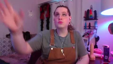 Snapshot of mxsissycharlotte chatting on June 11, 6:39 pm Mx Charlotte online show from June 11, 6:39 pm