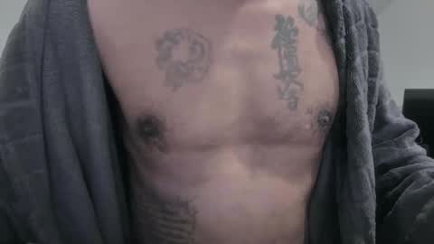 Snapshot of my432687 chatting on March 11, 12:33 am my432687 online show from March 11, 12:33 am