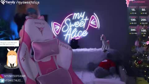 Snapshot of my__sweet__alice chatting on March 13, 5:25 am mysweetalice online show from March 13, 5:25 am