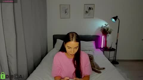 katie online show from December 3, 4:39 pm