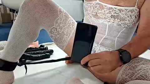 Snapshot of my_dirty_office chatting on September 11, 9:20 am my_dirty_office online show from September 11, 9:20 am