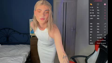 Snapshot of my_muse chatting on January 21, 1:00 pm Sandra Muse online show from January 21, 1:00 pm