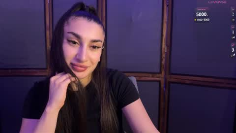 Naomi online show from June 25, 9:41 pm