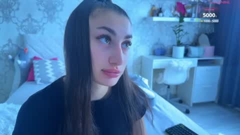 Naomi online show from July 3, 9:37 am