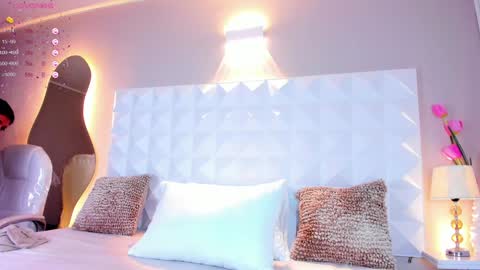 Mariana Evans online show from January 25, 11:34 am