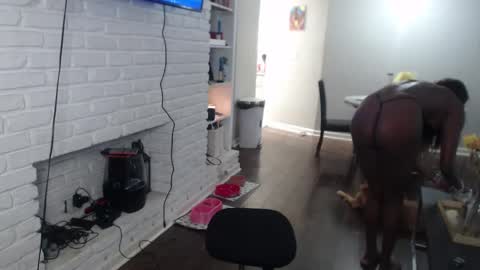 BaddMFUCKER online show from September 17, 5:36 pm