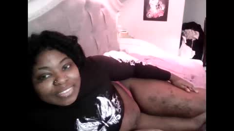 Snapshot of myamedusa chatting on December 19, 4:25 pm myamedusa online show from December 19, 4:25 pm