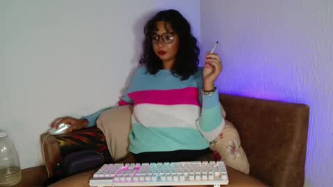 Snapshot of myamillor chatting on March 30, 9:38 pm myamillor online show from March 30, 9:38 pm