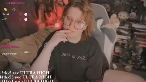 Snapshot of myanotherday chatting on December 22, 11:13 pm Kate online show from December 22, 11:13 pm