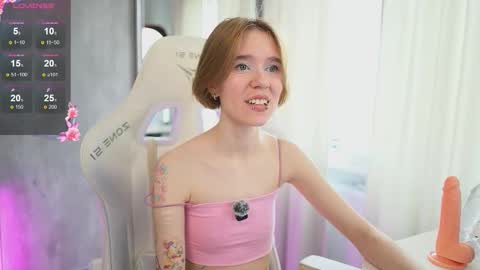 Lana online show from March 7, 8:11 am