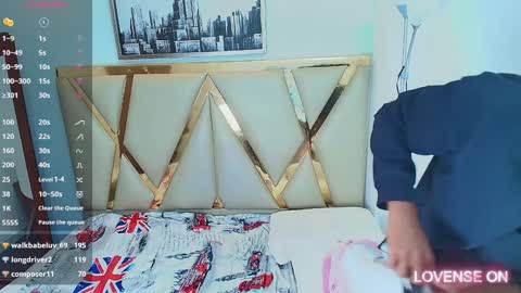 Snapshot of myblackdope_ chatting on January 1, 6:38 pm Samanta online show from January 1, 6:38 pm