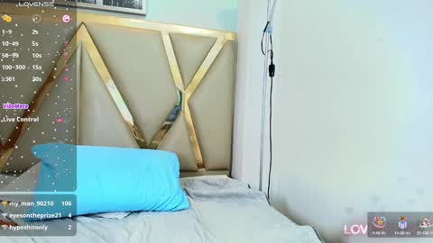 Snapshot of myblackdope_ chatting on January 4, 3:49 pm Samanta online show from January 4, 3:49 pm