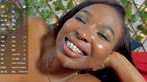 Snapshot of myblackdope_ chatting on October 6, 12:41 am Samanta online show from October 6, 12:41 am